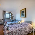Trilocale Casa Nel Castello By Interhome Lägenhet