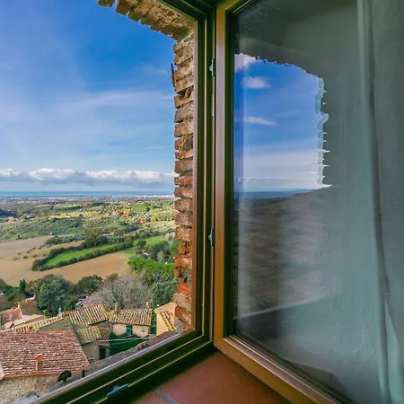 Trilocale Casa Nel Castello By Interhome Apartment